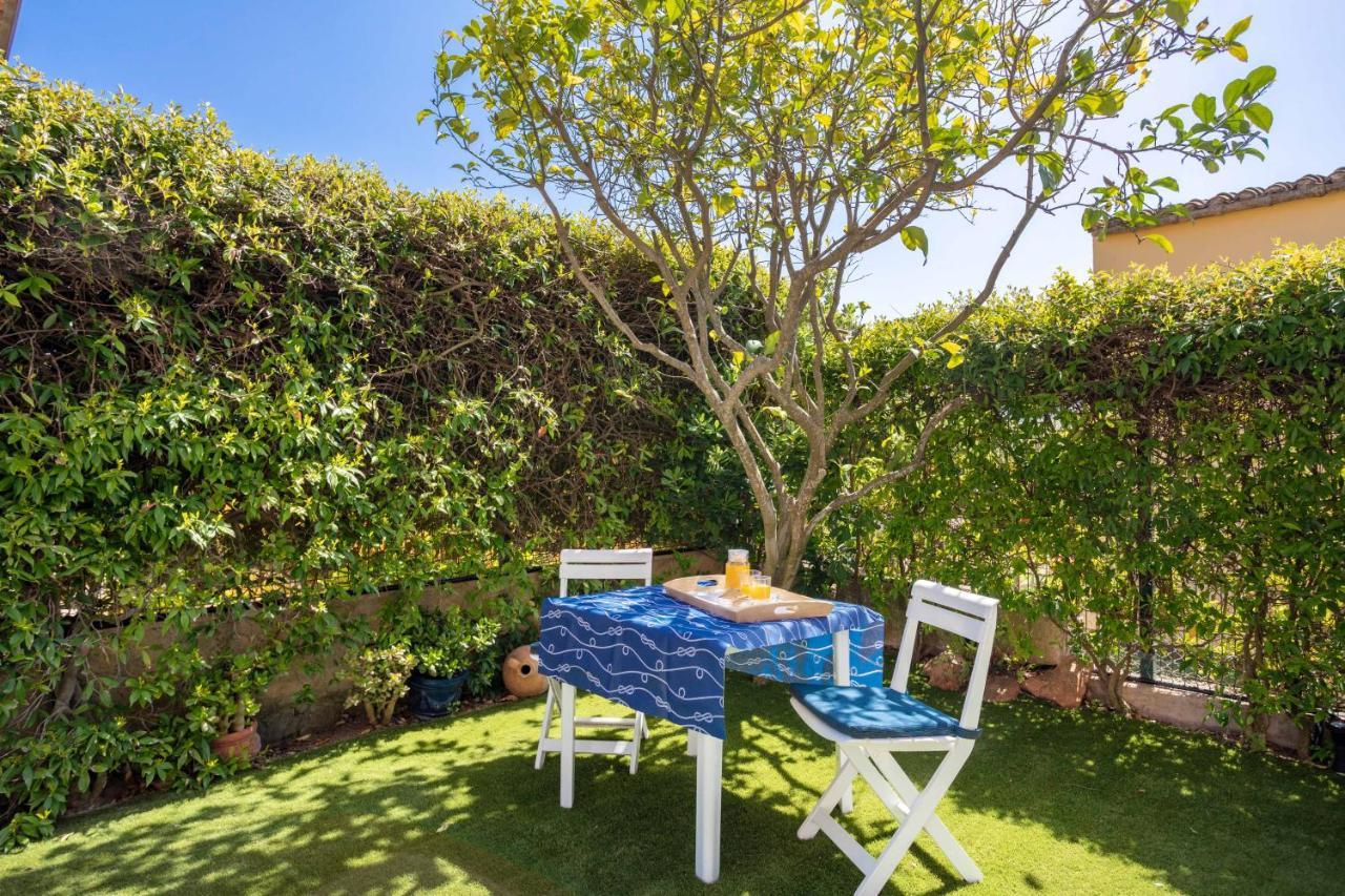 Bonita Casa Adosada Con Jardin Privado Y Piscina Comunitaria Calella De Palafrugell Bagian luar foto