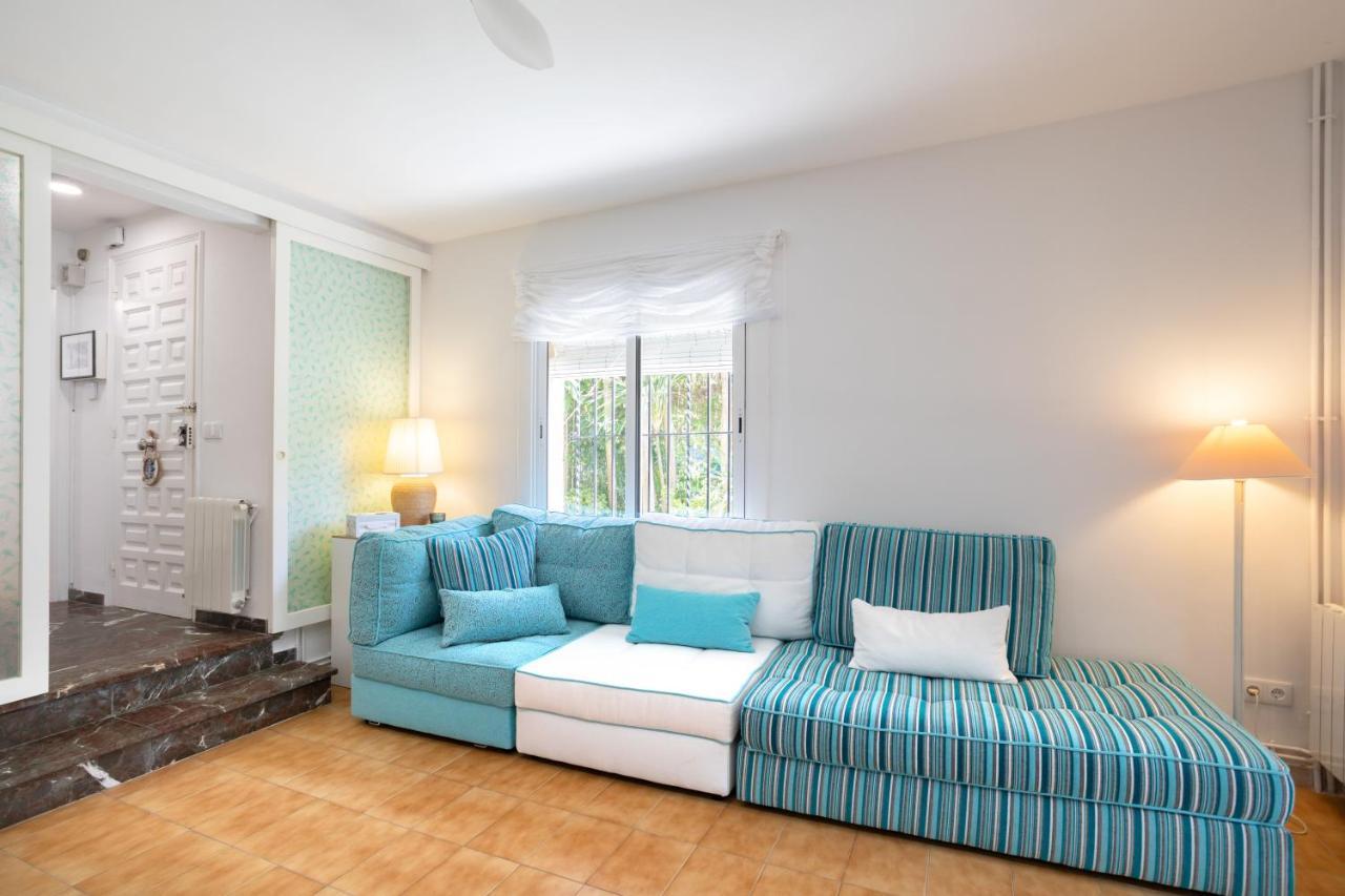 Bonita Casa Adosada Con Jardin Privado Y Piscina Comunitaria Calella De Palafrugell Bagian luar foto