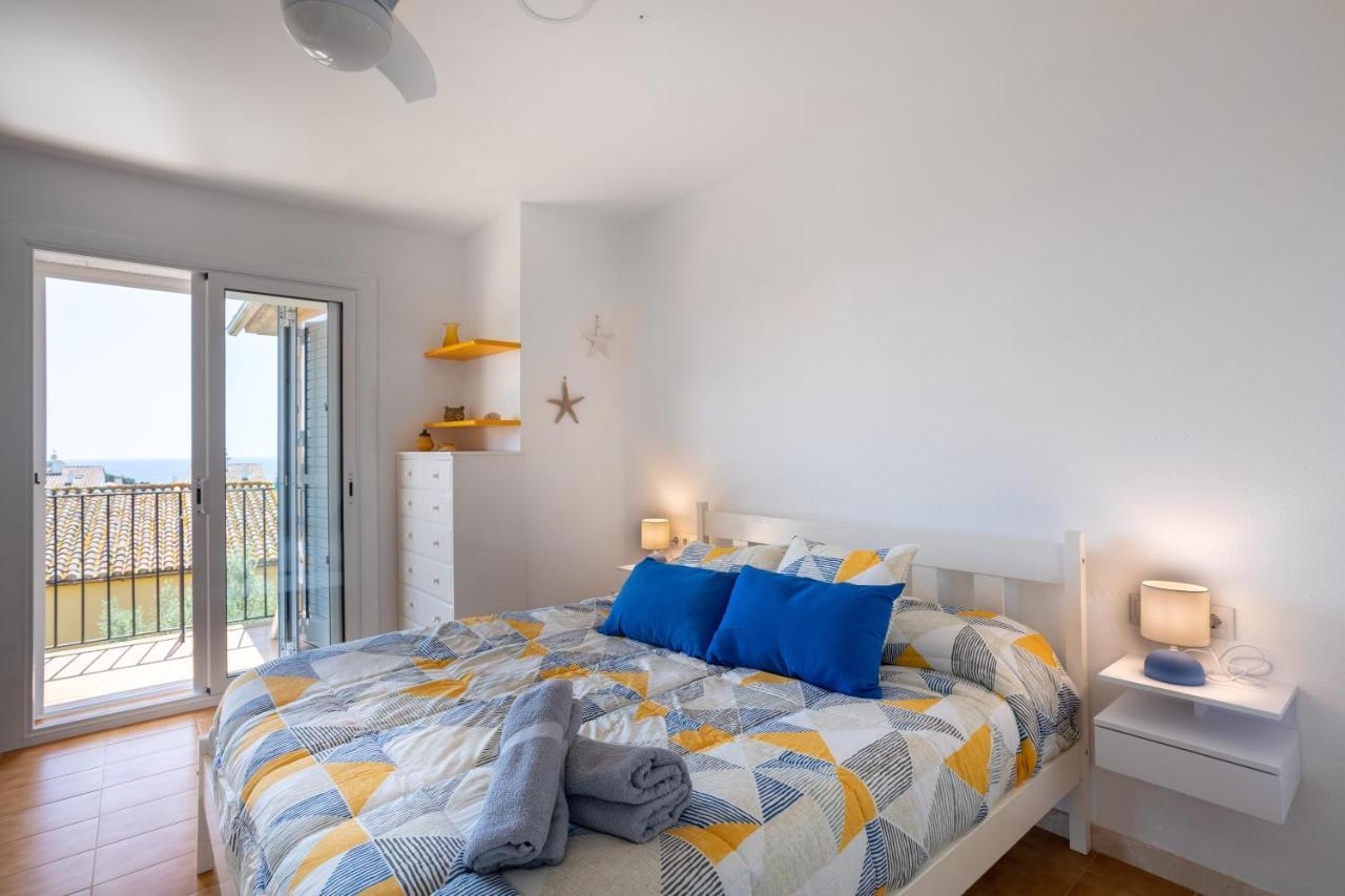 Bonita Casa Adosada Con Jardin Privado Y Piscina Comunitaria Calella De Palafrugell Bagian luar foto